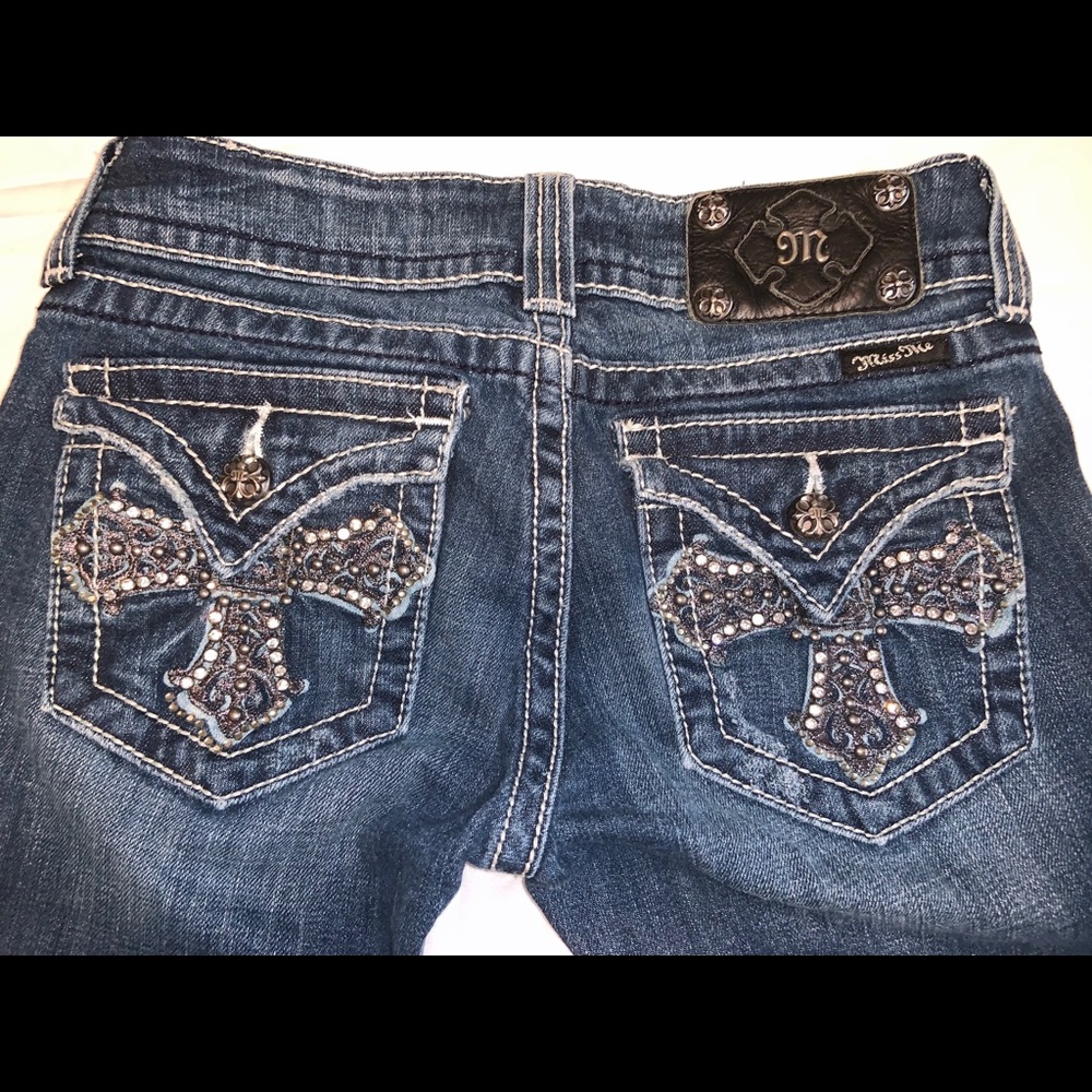 **SOLD**Miss Me Boot Cut Jeans 26” X 30”